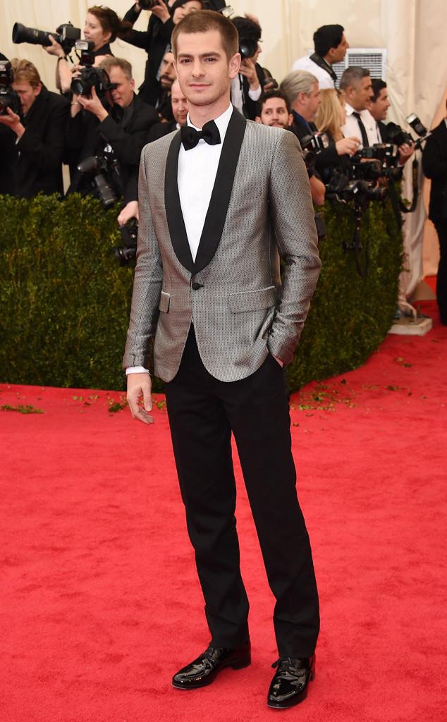 Happy birthday, Andrew Garfield! 32 looks GOOD on you!    