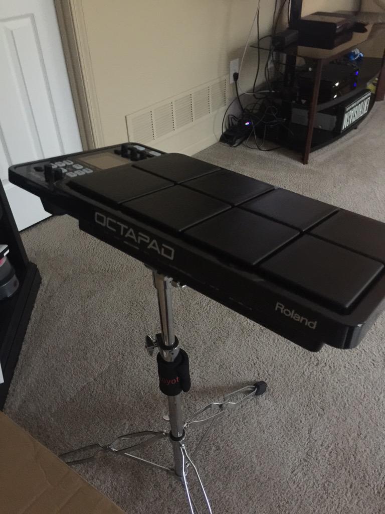somesidemusic's tweet photo. This sexy, black beast is coming to a show near you! #Octapad It compliments the #SPDSX nicely! @Roland_US http://t.co/IITFvOaXXj