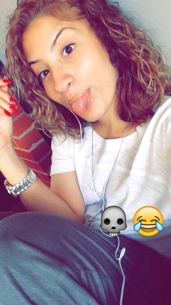 miaiveliz_'s tweet image. Finally out of school for today and the week, yaaaaaay😻 #firstweeksuccess