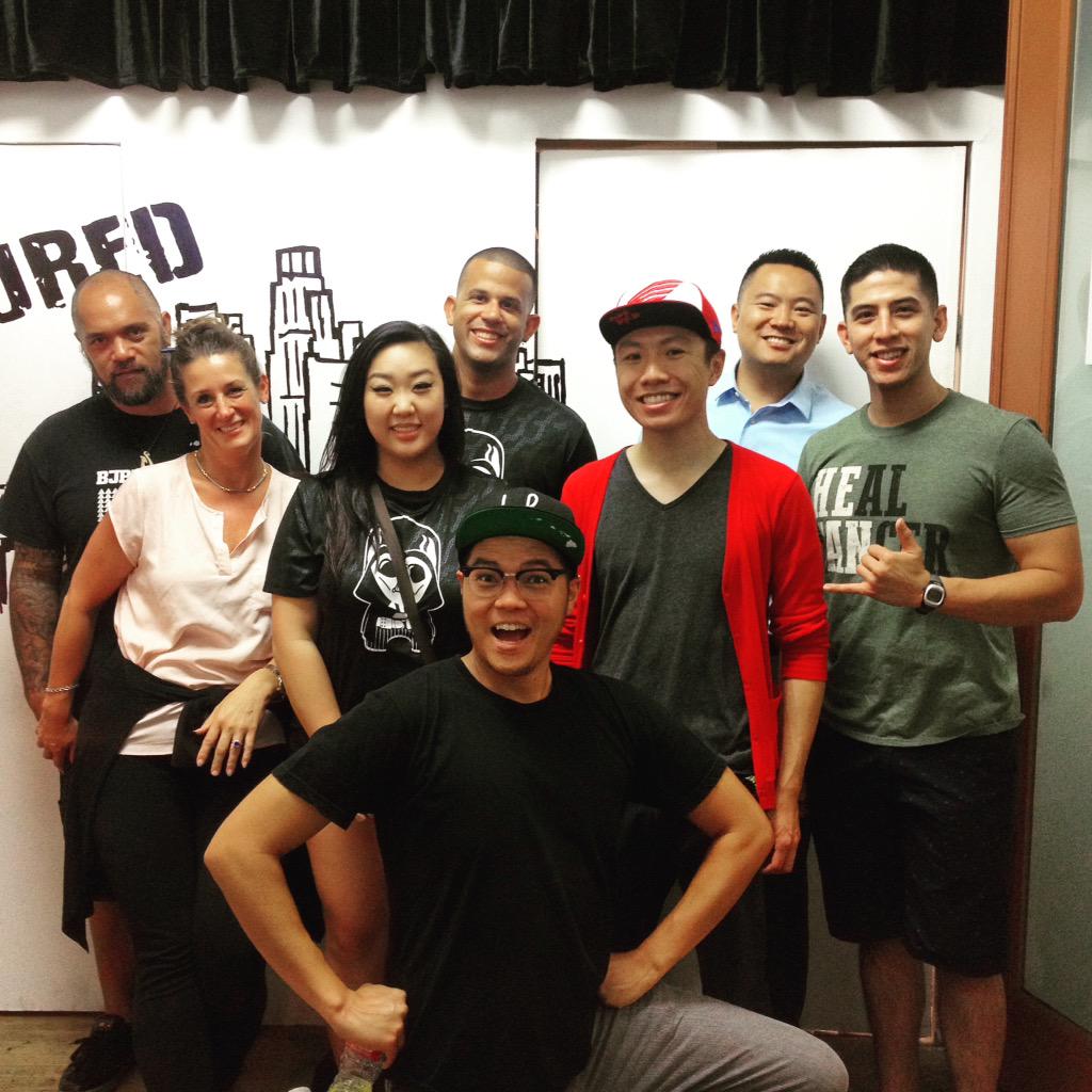 capturedLA's tweet image. 8/18/15 9:00pm  #CapturedLA #escaped!!! #cantbecontained 7 minutes to spare!!! #teamwork