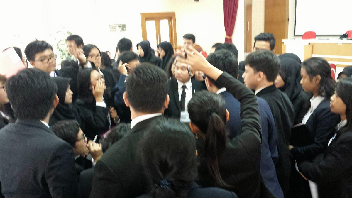 Unmoderated caucus for 15 minutes.