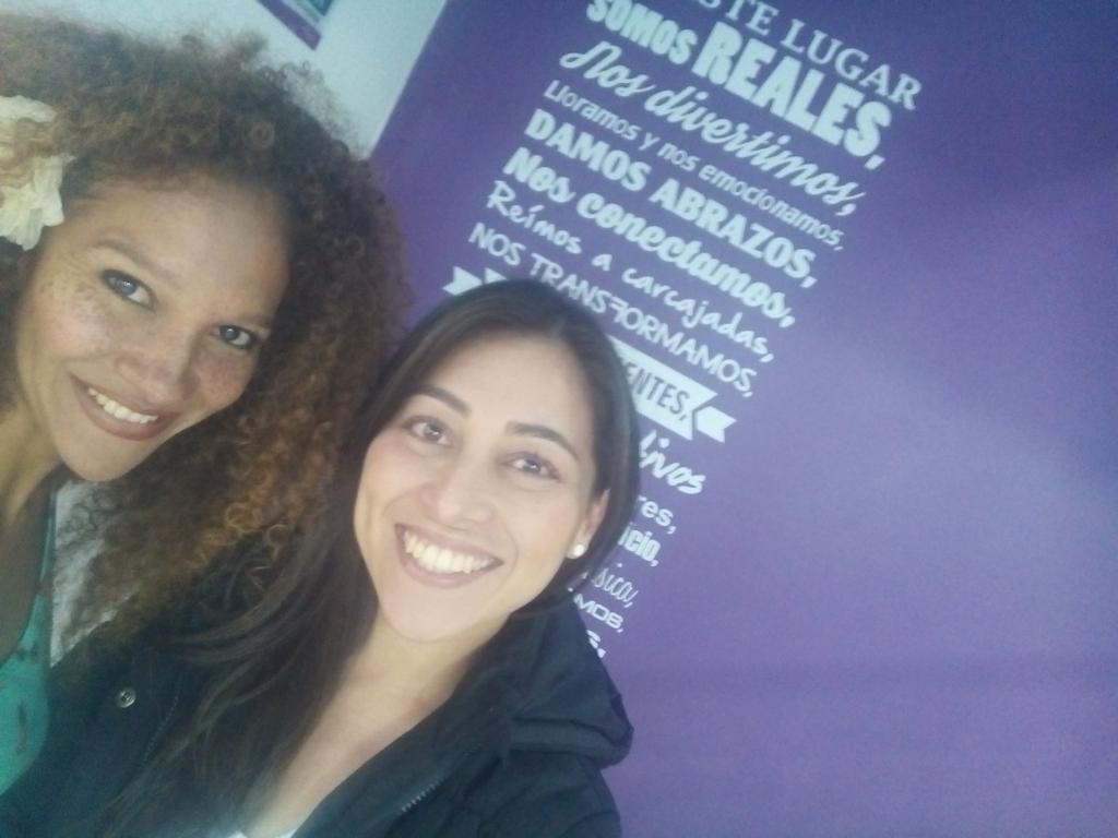 ddbourne's tweet photo. Amigas de corazón, alma y experiencias... Hoy el paseo fue en @yosoyallegra!! Gracias mi @CatherineCruzB :-* http://t.co/2VkWbjaIWS
