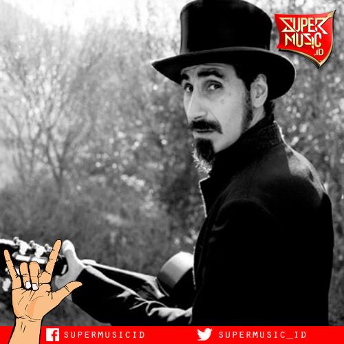 1967: Happy Birthday to Serj Tankian, musisi yang biasa dikenal sebagai vokalis dari System of a Down 