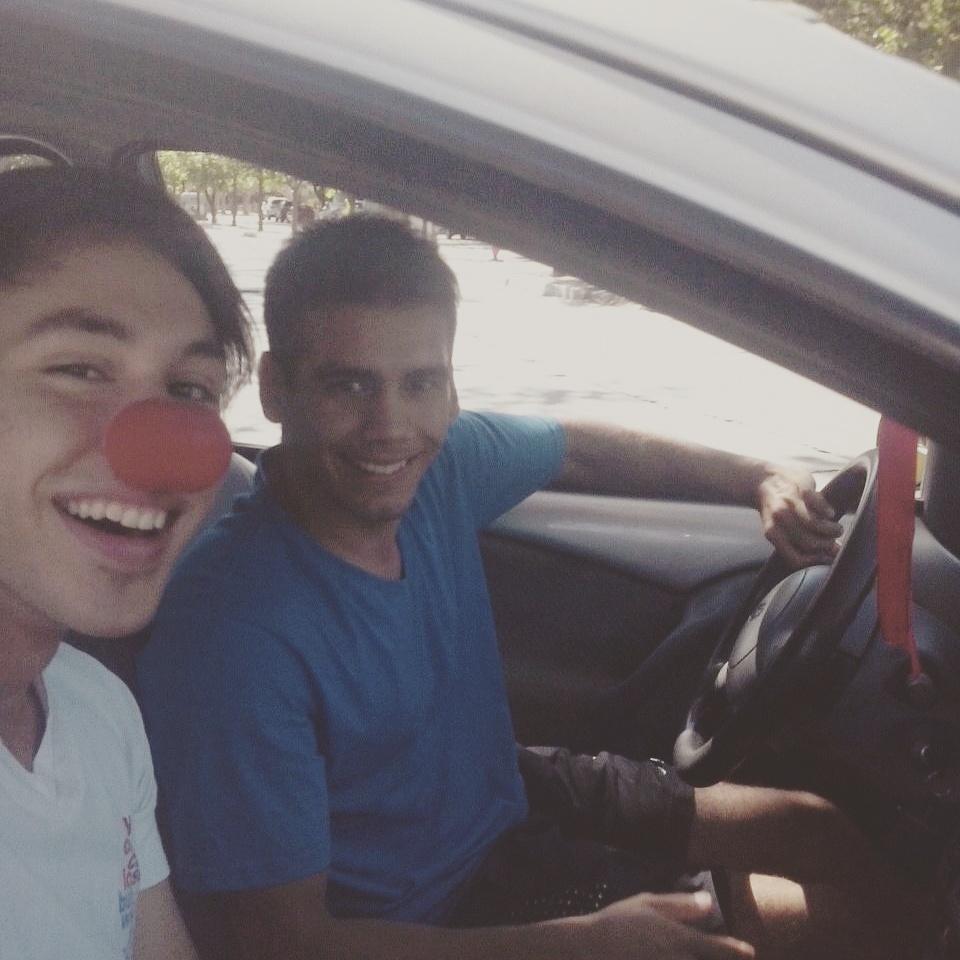 Feliz cumpleaños hermano mio 🎇🎊🎉👏😊 pasela bien padre <a href="/lucasdelaf/">Lucas de la Fuente</a>