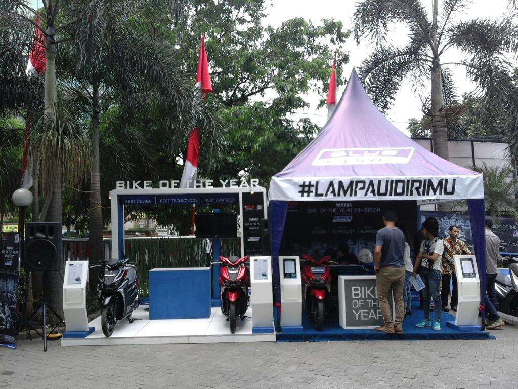 AbNon bisa lsg dateng ke Graha Inti Fauzi, Mampang ampe jam 5 sore nanti #YamahaGoesToOffice_JKT @YamahaIndonesia