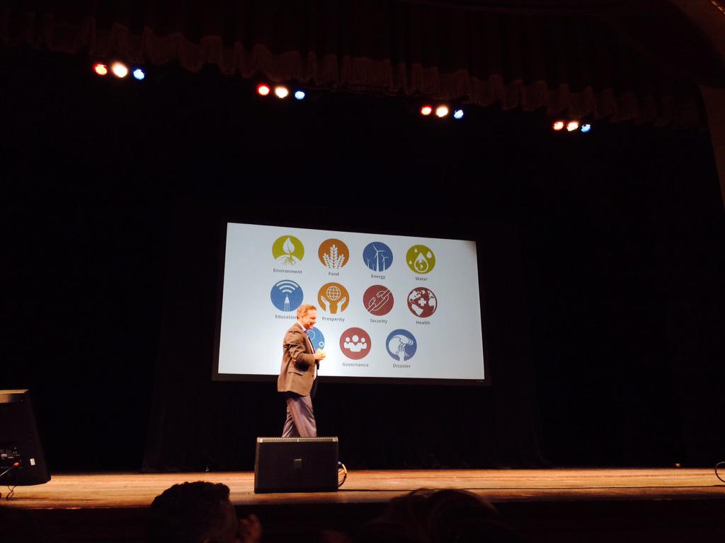 slyjacklee's tweet photo. "Team #emergepotential has created a new form of communication that has never existed before" -Nick Han #GSP15 http://t.co/d8udribas9