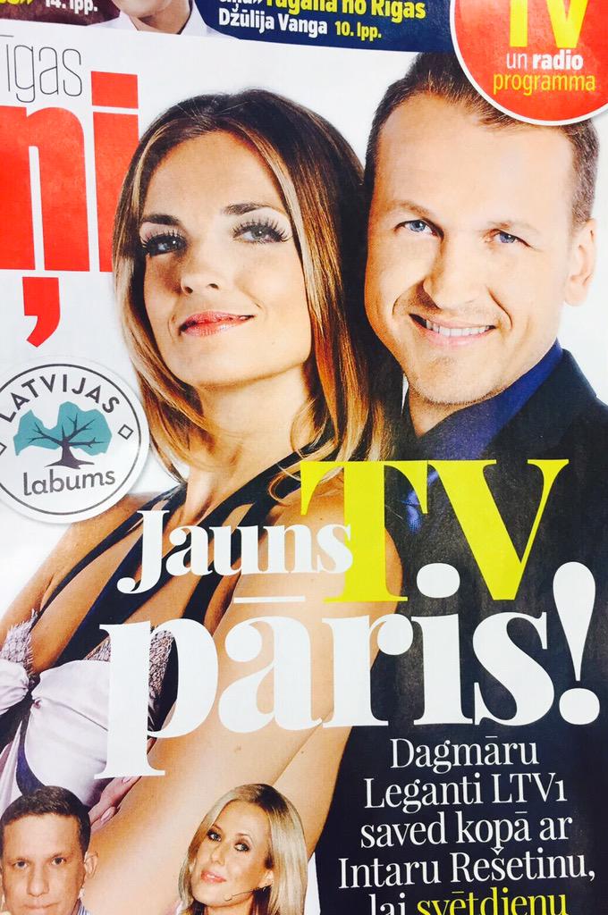 dadalove's tweet photo. Jauns TV Pāris ✌🏻️😂😂😂 http://t.co/p8fRrGTrSY