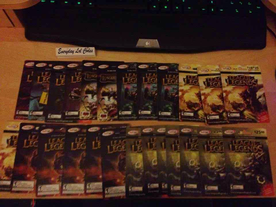 RP Giveaway, limited offer! goo.gl/3W8bfH #riotpoints #riot