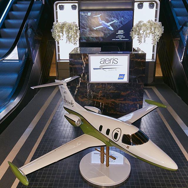 DeltaBravo33's tweet image. Instagram : by aeris_aviation - #Harrods #eclipse #eclipsejet #jet #pilot #550 #eclipse550 #avgeeks #avgeek #pilotg…