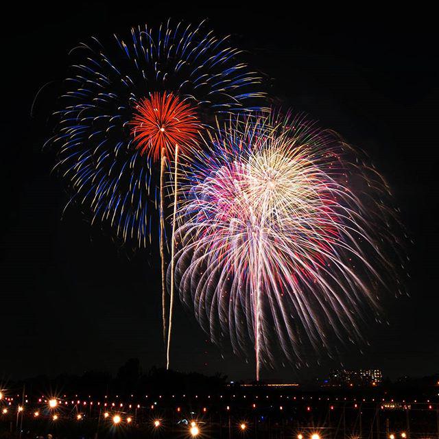 100_Tokyo's tweet photo. Fireworks! http://t.co/Cx86xHe3RL
#100Tokyo http://t.co/U6XgvxBqZU