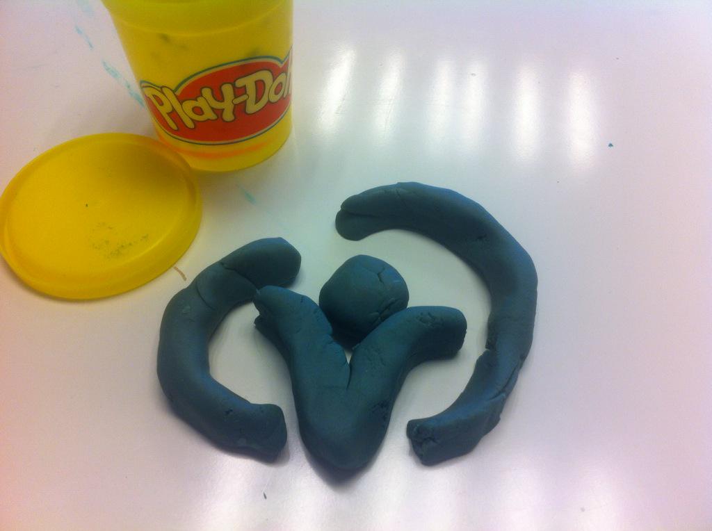 GEdvnFron's tweet photo. Starting our office day with creative prayer for @ywamnorway #becominglikeachild #goplaydough #ywamlogo @jozimo http://t.co/v810lYlRKh