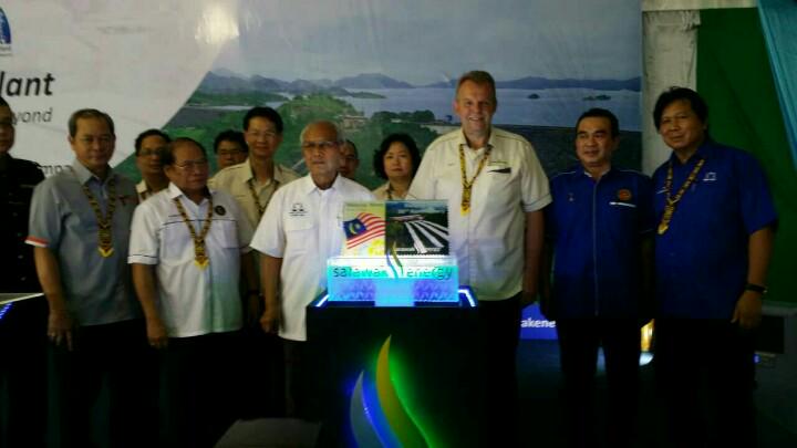 1SarawakEnergy's tweet photo. Official launch of the 30th Anniversary of Batang Ai Hydroelectric Plant. #Hydro #Anniversary http://t.co/pUTwcrszoy