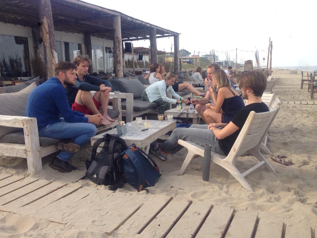 Keihard werken <a href="/sideinc/">Outside Inc.</a> strategie dag