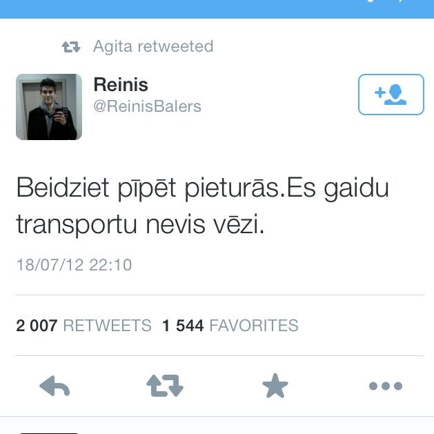 bestweetsLV's tweet photo. Nepīpē pieturās http://t.co/ecEyAsViXq