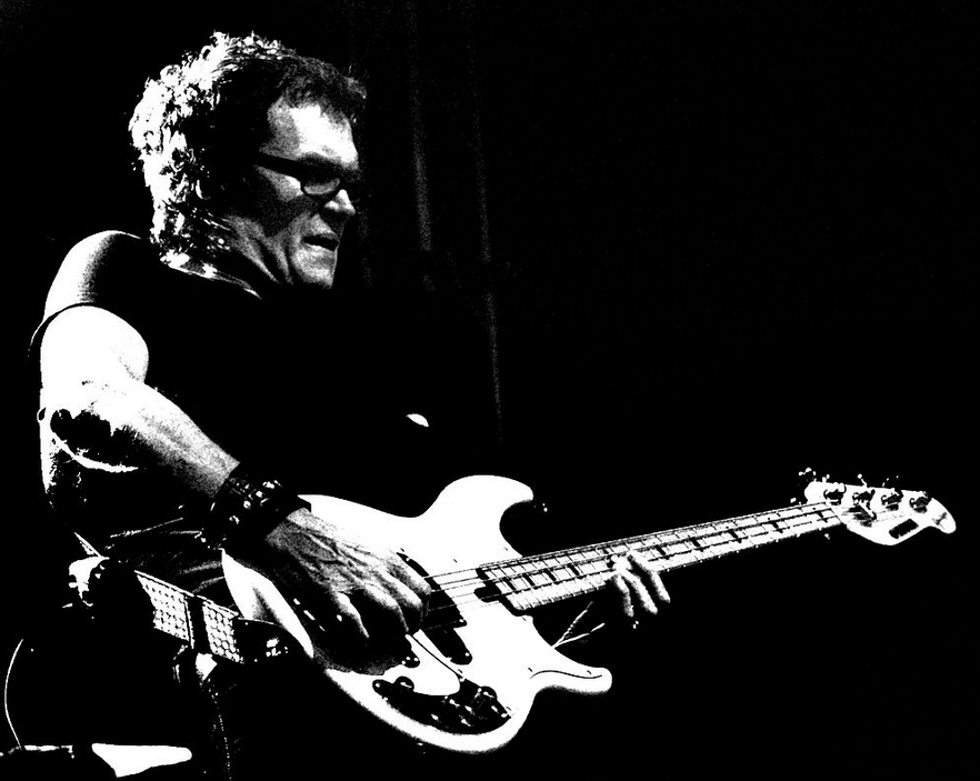 Happy Birthday to Glenn Hughes (Deep Purple, Black Sabbath), who turns 64 today! 