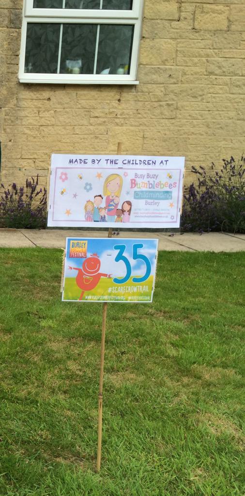 BusyBuzyBees's tweet photo. It's up!! Come &amp; look &amp; if you like it, give us a vote! #scarecrowtrail #winner #BurleyInWharfedale #burleyfestival http://t.co/VfrtGI4WSu