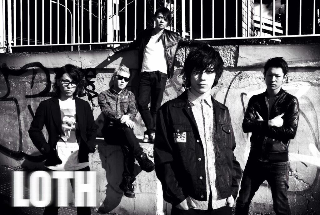 _ROOKiEZ_'s tweet photo. 【BUMP ON da STYLE TOUR2015第一弾アーティスト発表!!!】

第一弾として2バンドを発表！！

[TOUR ACT]（渋谷、大阪、名古屋）
SILHOUETTE FROM THE SKYLIT
LOTH http://t.co/6MQ5OkILmP