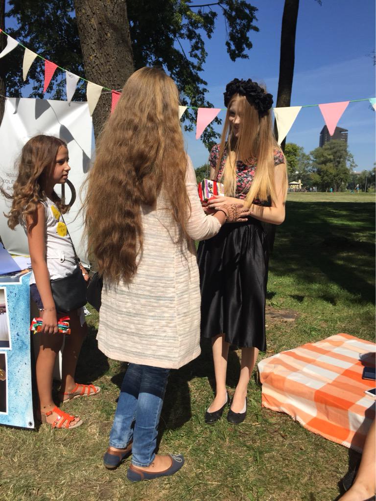 Šeit ir iespēja satikt <a href="/makeuparevelinu/">Evelina Parker</a> un arī piedalīties viņas DIY meistarklasē! Baudīsim vasaru kopā!