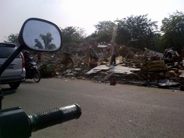 KURSI KANTOR #BEJO tweet media