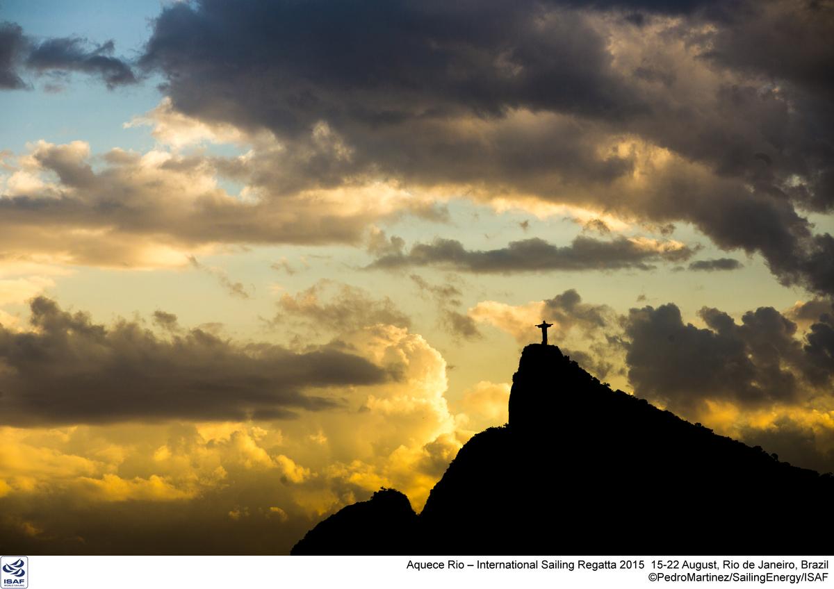 AusSailingTeam's tweet photo. Bom dia&amp;good morning Rio!Good luck to our #AusSailing crews 4 Medal Races!Find out more http://t.co/dO3VVYjmlI #GoAus http://t.co/WKM2rdV5PU