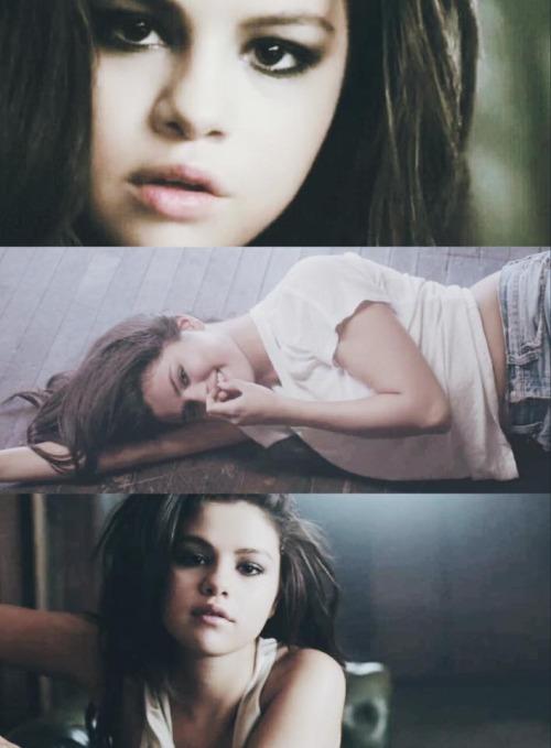 MrSGomezMyQueen's tweet photo. @selenagomez  Don't know how else to find But a day without you is like a year without rain #GoodForYouVMA http://t.co/phw4whvZ2T
