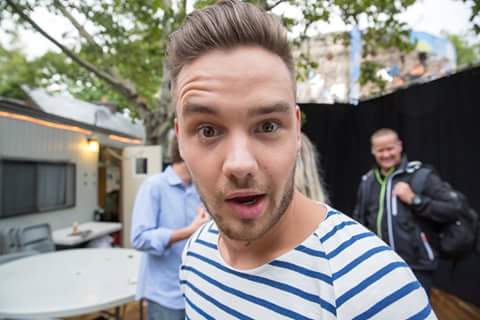LIAM JAMES PAYNE! Your Birthday is coming. ADVANCE HAPPY BIRTHDAY TO YOUUU...
YOURE GETTING OLD!!! 