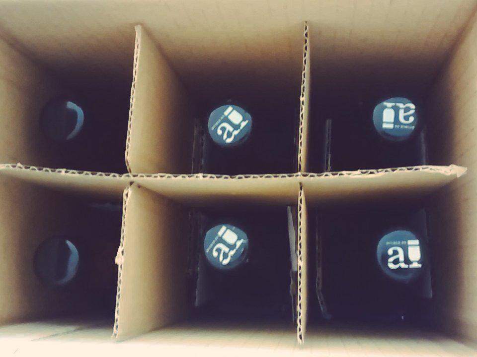 Dame una A! #BeerWars <a href="/soloartesanas/">soloartesanas</a> . Cervezas <a href="/CervezasArriaca/">Cervezas Arriaca</a> perpetradas tras la rocosa caja!