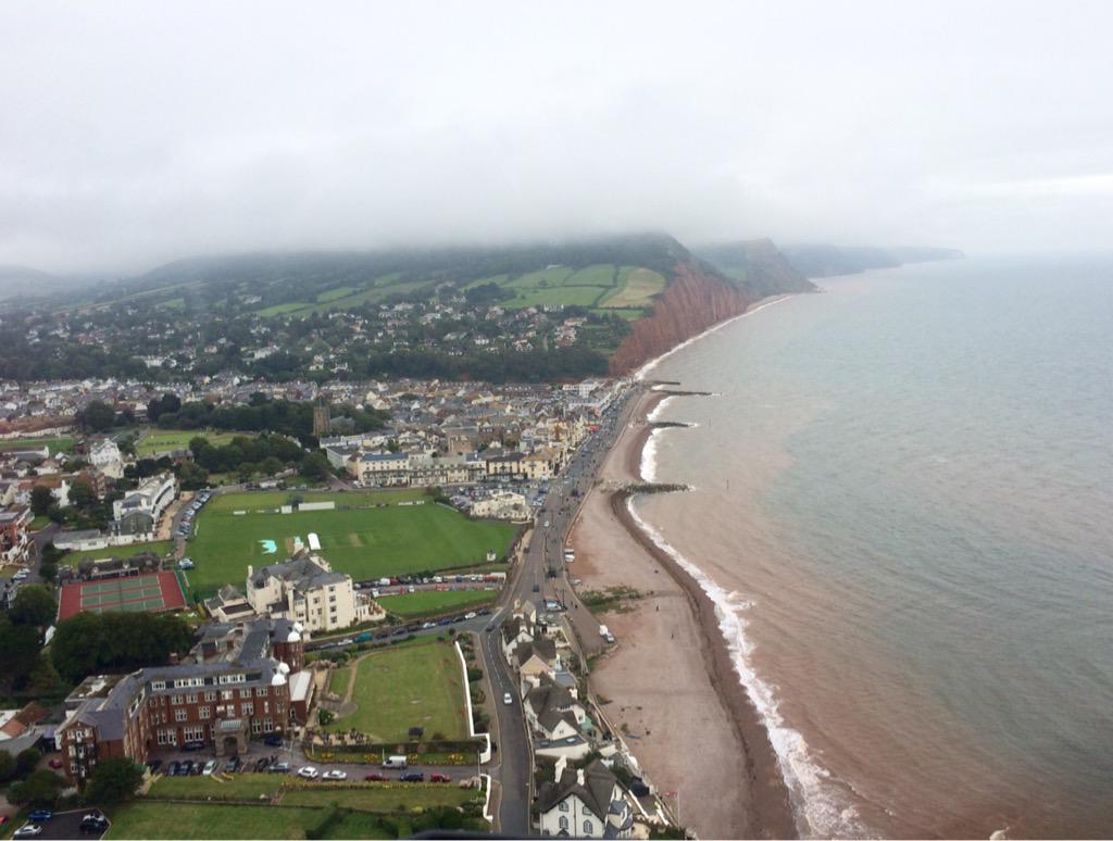 MikeLingPilot's tweet image. And hello #Sidmouth as we flew past. HOPEFULLY see you all later if that low cloud clears!