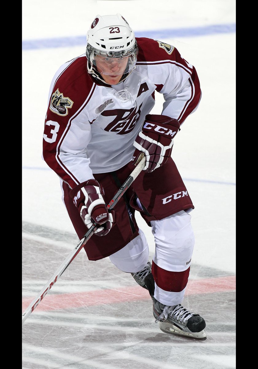 PetesOHLhockey's tweet photo. Petes alumnus @pierog23 signed a contract with the @ECHL's @EvvIceMen this week. READ: http://t.co/XA8wAHni86 http://t.co/4YmKo7fmWF