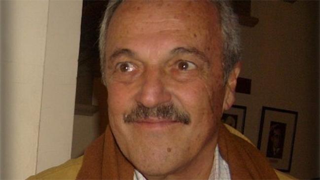 Cooperativa's tweet photo. Falleció popular integrante de Les Luthiers http://t.co/Cpm4oaB6SH http://t.co/e1Z4JHqBIu