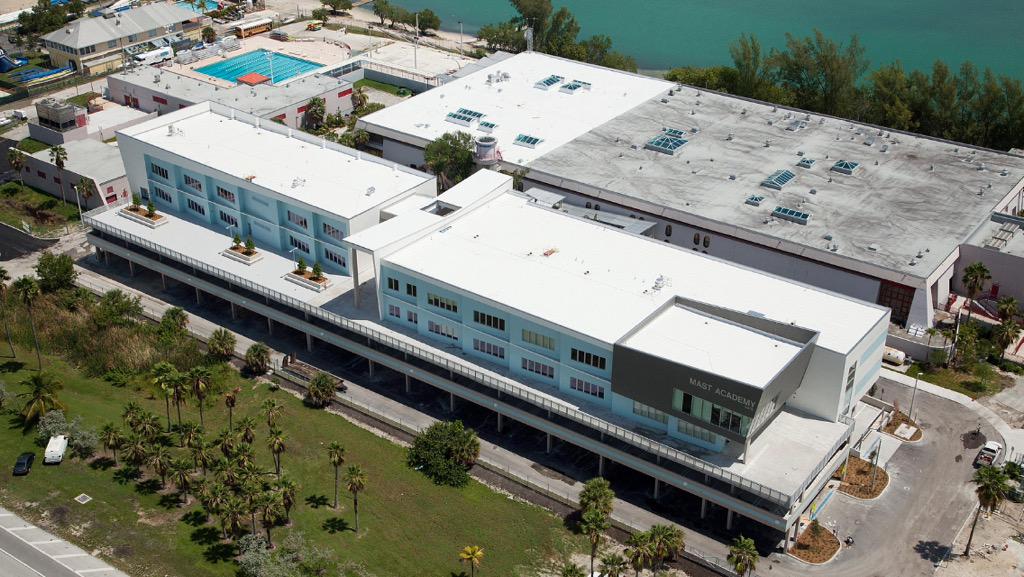 LAUSDSup's tweet photo. Promise made, promise kept. The beautiful new #MastAcademy. Let's say a school with a view @MDCPS? http://t.co/fgz0dRRGfW