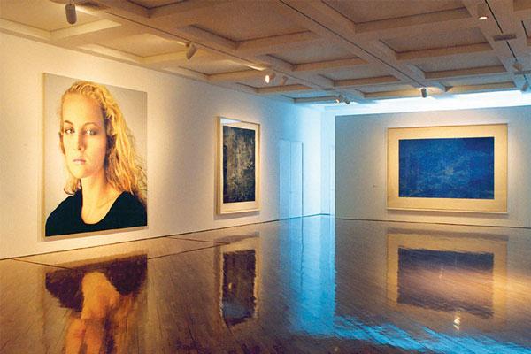 touringtasting's tweet photo. Has anyone been to @HessCollection in #Napa? The amazing art gallery pairs perfectly with the #wine! http://t.co/RolSo7Pa1z