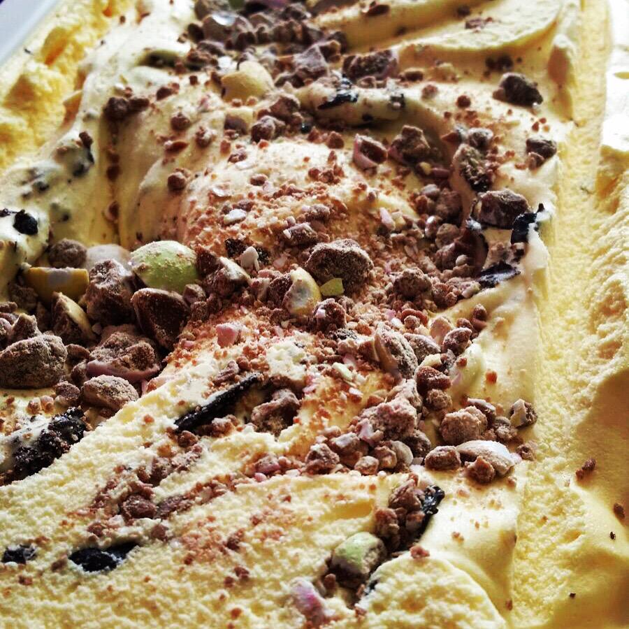 wake_cake tweet picture