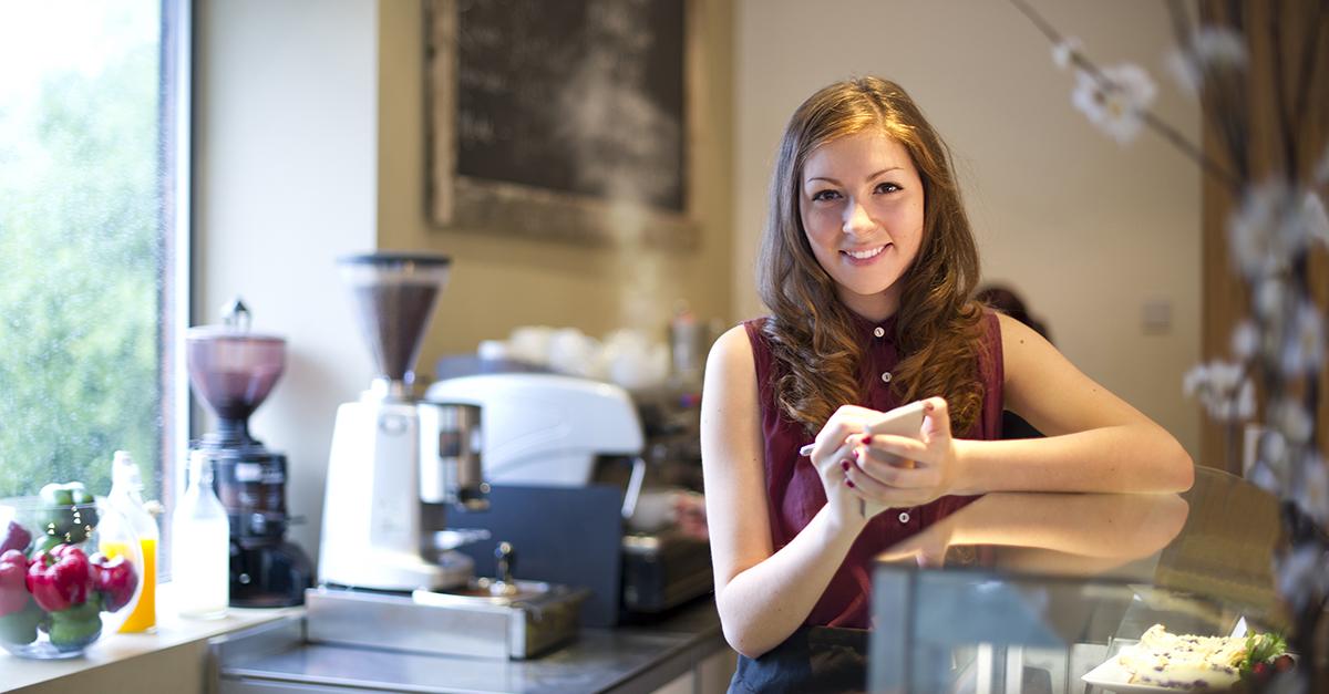 FCACan's tweet image. Make your #SummerJob money last with these tips on making a budget and sticking to it: ow.ly/Rcu91