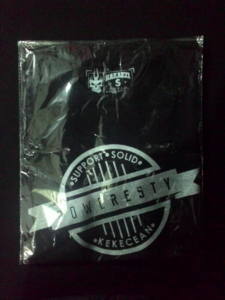 opieun_kekecean's tweet photo. ayo siapa yg minat ? || cc @RWuldar @TriyadiAhyar || harga dan cara pemesanannya bisa cek di bio @OFCPoweResty http://t.co/qrBG4GURZE