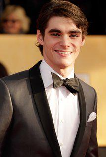 Happy Birthday to RJ Mitte (23) 