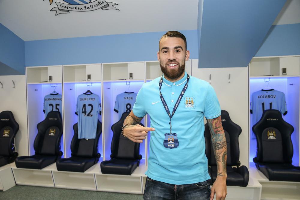 ManCity's tweet photo. .@notamendi30 enjoyed his #mcfc Stadium and Club Tour yesterday!

Book yours today: http://t.co/czuC3R6Slw http://t.co/sfOU9qSHXp