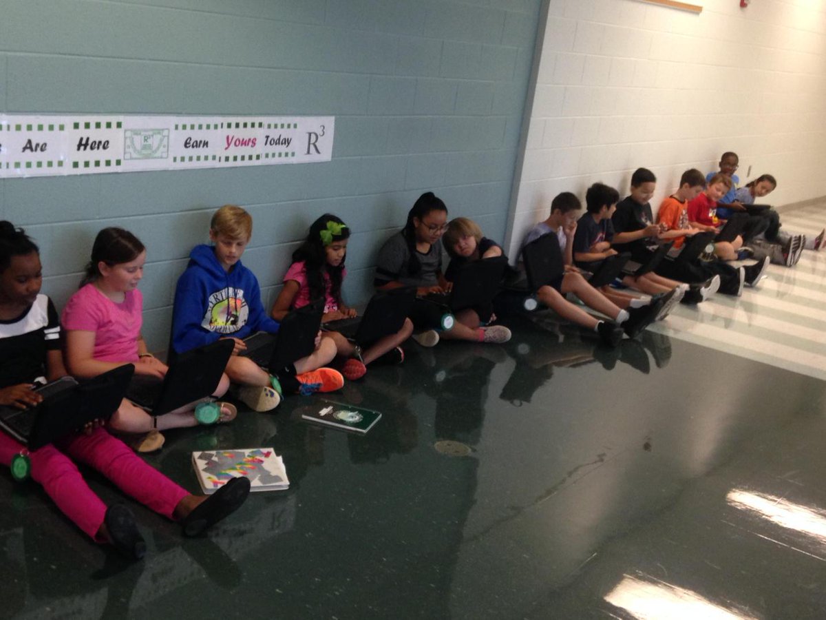 JerryLPutt's tweet image. Instant Engagement! @lineburgm @tweetwps #Rcubed #dmmsone2one