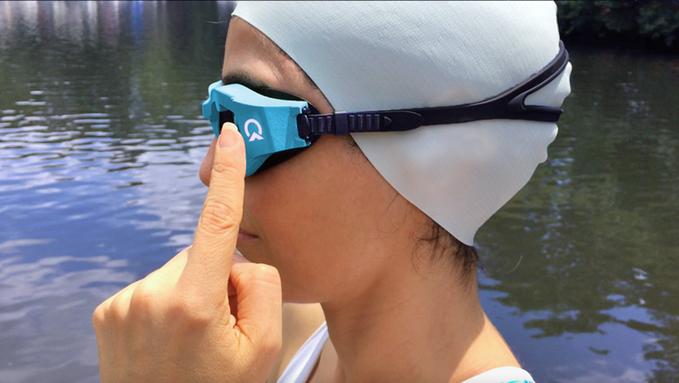 LED guides in these goggles keep open water swimmers on course gizmo.do/9fEhbmZ