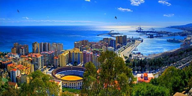 QueDiseMiarma's tweet photo. Esta encuesta va para toda España, que ciudad os parece mas bonita?
RT Sevilla     FAV Malaga http://t.co/Csh6g0rhn9