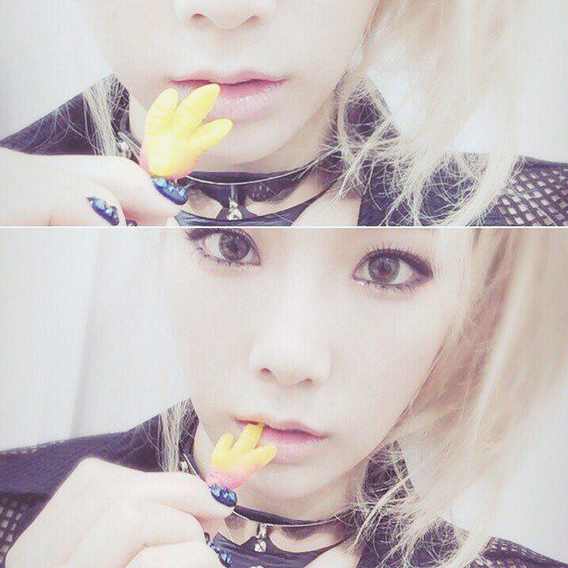 [OTHER][04-11-2014]SELCA MỚI CỦA TAEYEON - Page 3 CM8Hwa6WEAAyY7P