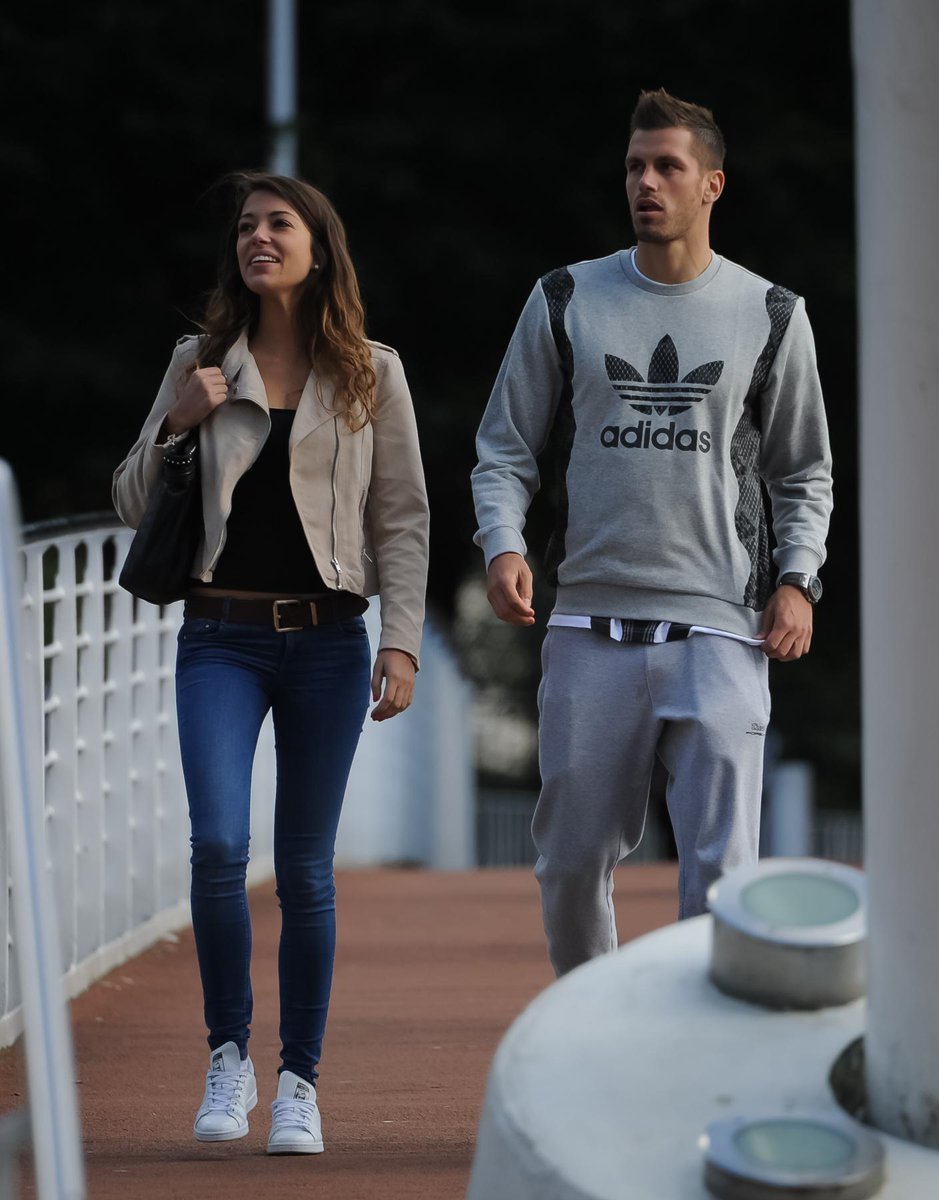 Manchester United midfielder Morgan Schneiderlin's girlfriend not afraid to  earn her own crust working in Adidas store - Mirror Online