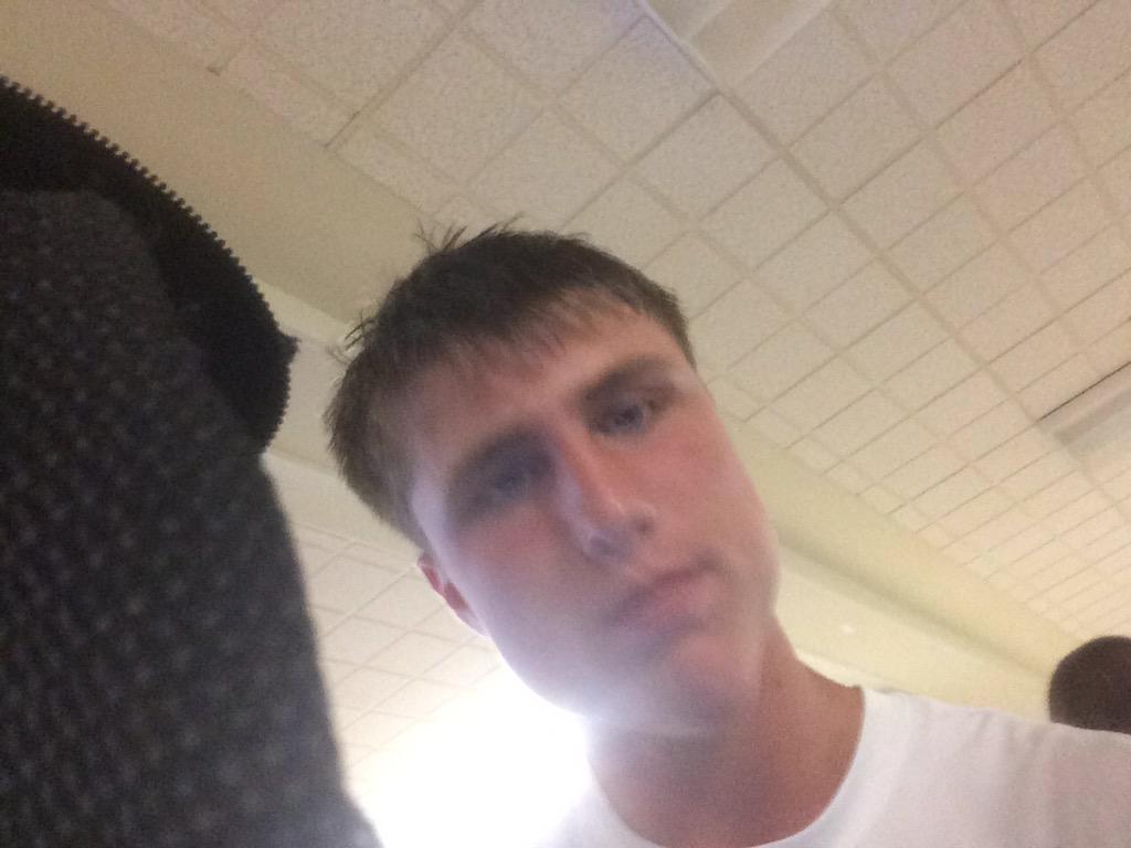 N_Varano4's tweet photo. Happy birthday ky dog #preseason #fhock #soccer #hard #sinceJanuary @KyleGeiser http://t.co/oE1zt9bUN4