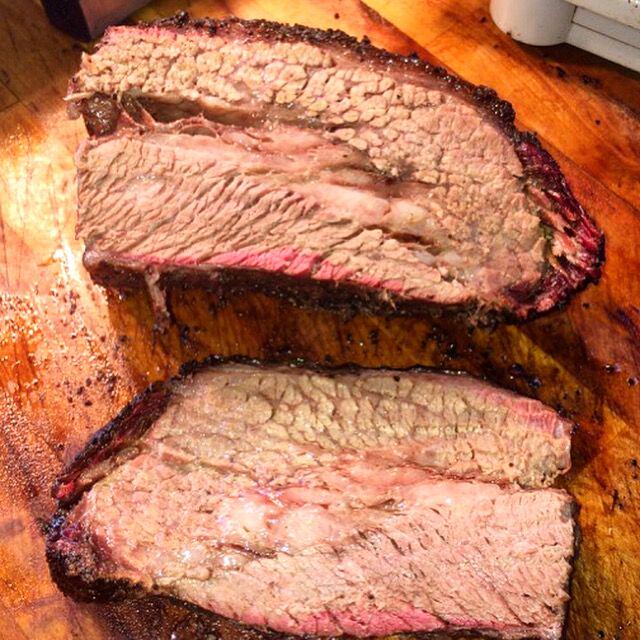 CraftMeats's tweet photo. Psst... Brisket... #craftmeat #craftdeli #brisket #atx #bbq #yum http://t.co/ZMxlc9oEhl