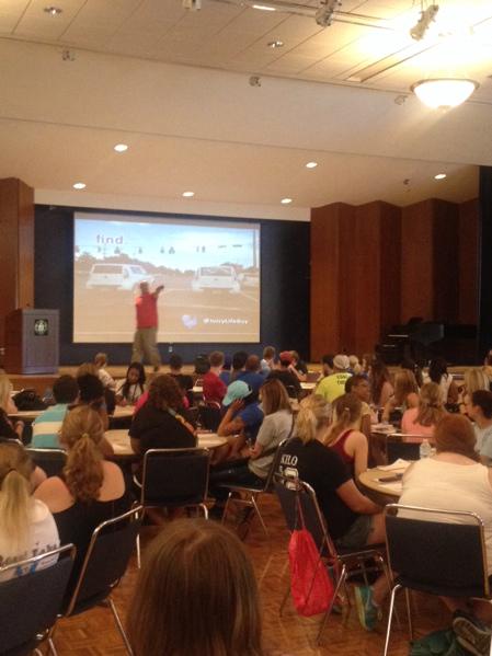EIU_Prowl's tweet photo. Let's "Hit the Ground Running!" Our transfer sessions are about to start! #Prowl15 http://t.co/MAa5NxIWMj