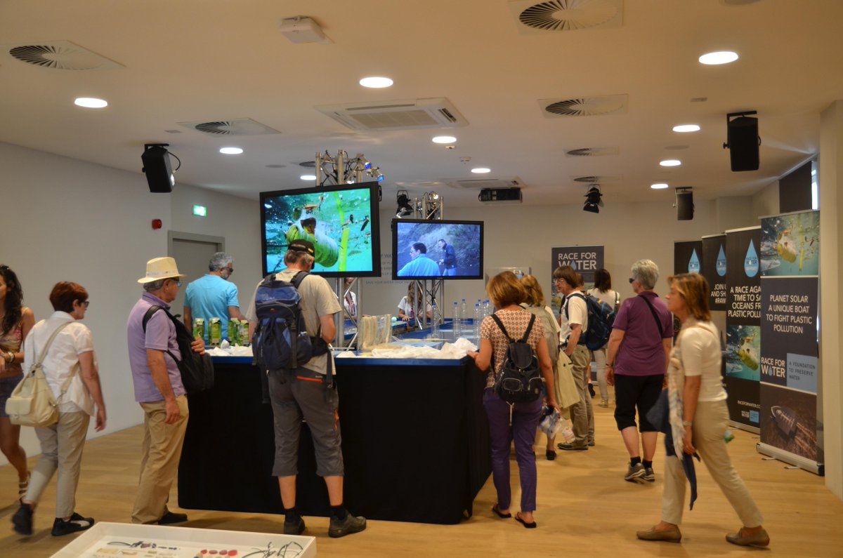 JamesDartDesign's tweet image. #RaceforWater #WaterGuardian amazing interactive exhibition of plastic in our water /#Swiss_Pavilion #ExpoMilano2015