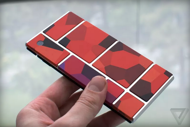TextaNerd's tweet photo. Google says Project Ara didn't fail drop test http://t.co/WRbfkg2uGc #TheVerge #Google #ProjectAra http://t.co/9pZeOChzxZ