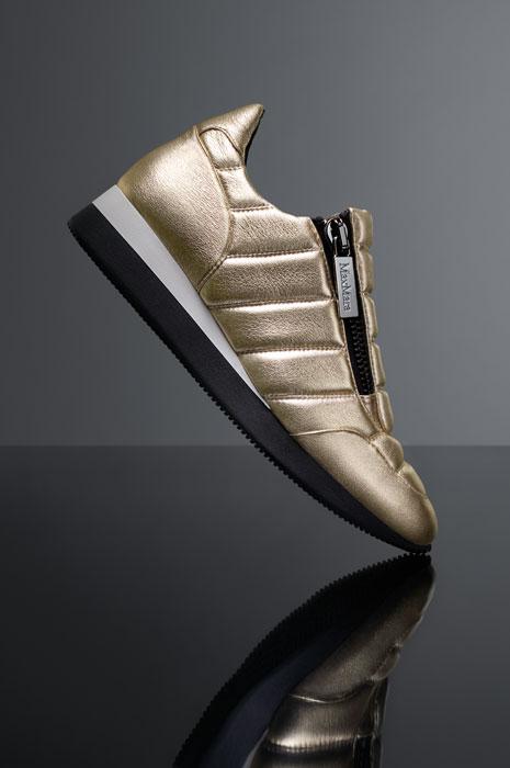 maxmara's tweet image. The Sneaker Variation by #MaxMara has all the ingredients. bit.ly/1KahbY5