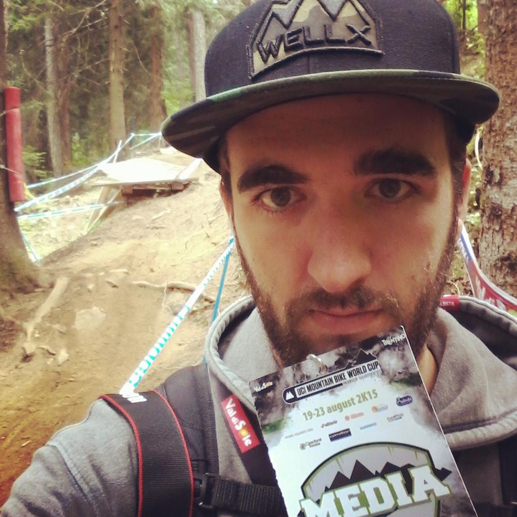 EnriM_photo's tweet photo. FINAL UCI WORLD CUP - VAL DI SOLE 2015 📷📷📷
@DIRTmood @WellxCaps 
#valdisolebikeland #valdisoleworldcup #uciworldcup http://t.co/1DrAx0G15b