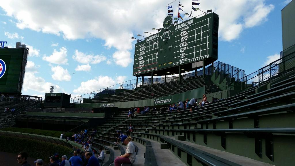 63beastyrom's tweet photo. Day One in Chicago Tons of Fun http://t.co/kXQqPlPgAU